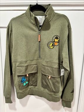 NWT Disney Animal Kingdom Wilderness Explorers Sweater
